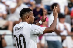 姆巴佩的感慨：巴黎圣日耳曼的欧冠之路与我心中的那份荣耀