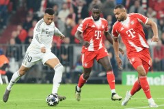 红牌毁四强？皇马3-2领先被翻盘，阿森纳0-0晋级却让球迷睡不着！